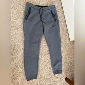 Nike Men’s Therma-Sphere Max Pants